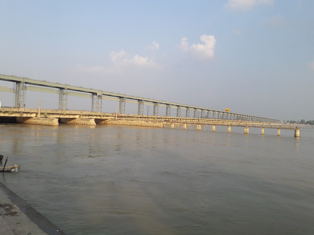 MoRTH invites bids for construction of four-lane bridge across Kosi ...