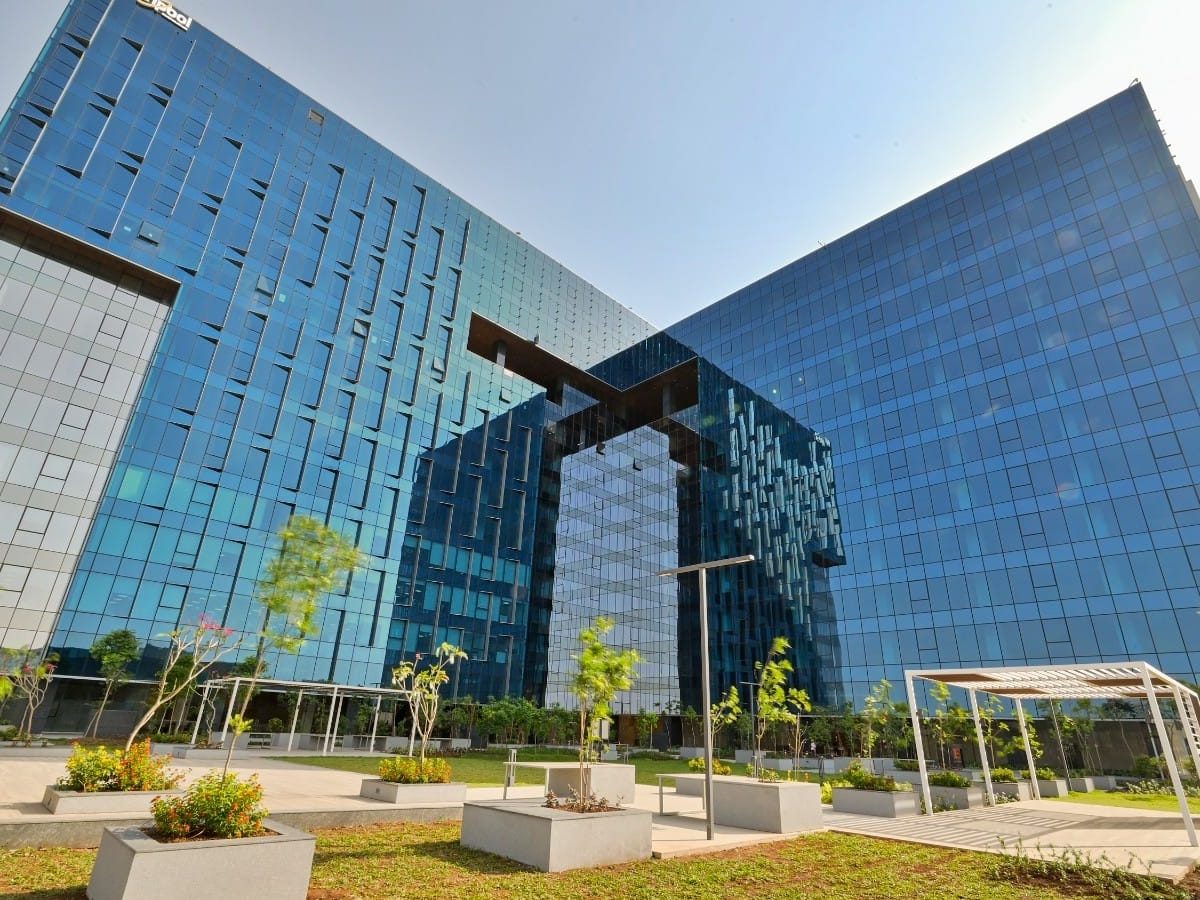 Global tech giants flock to Kharadi's International Tech Park Pune as ...